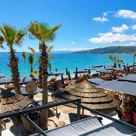 Riviera Juan Les Pins 300m Avec Terrasse شقة